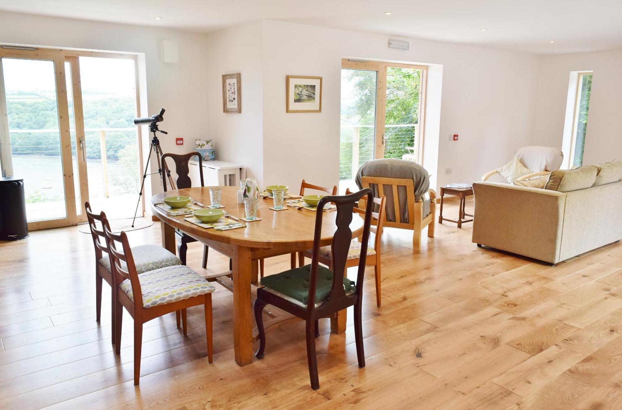 The Sanctuary Cornwall Golant Rum bild